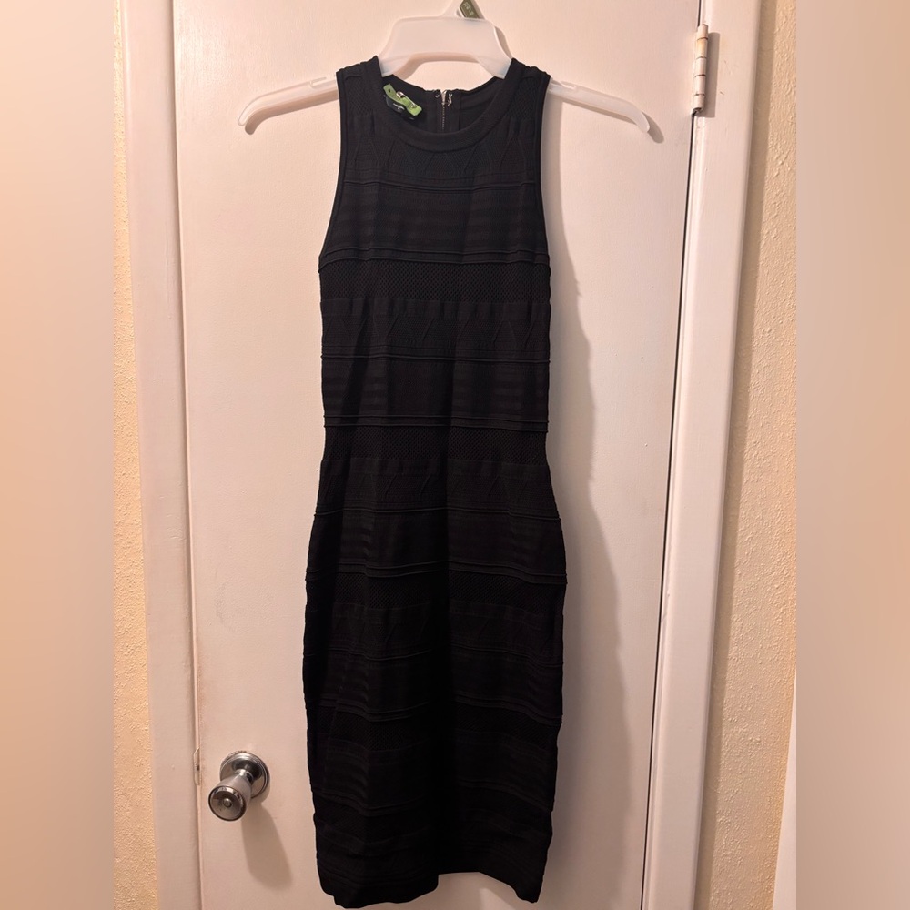 Elegant Black Sleeveless Dress